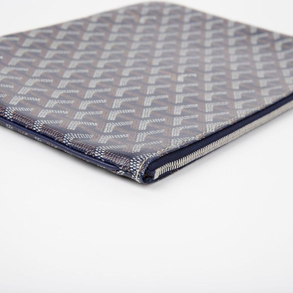 Sena Mm Size Clutch - Picture 6 of 7